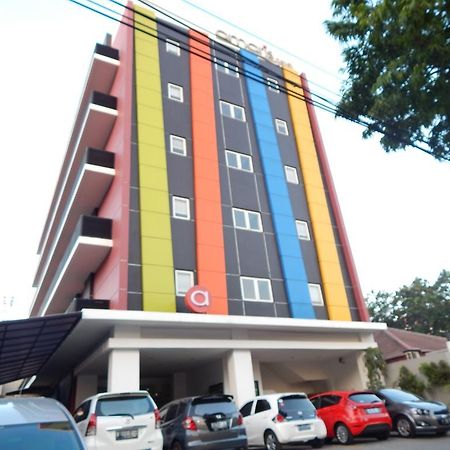 Amaris Hotel Senen Jakarta Exterior foto